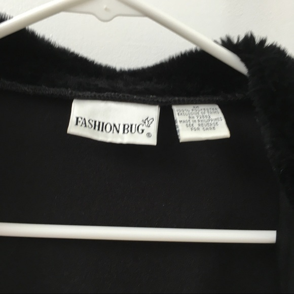 Oh so cute, Velvet bomber jacket - Picture 5 of 5